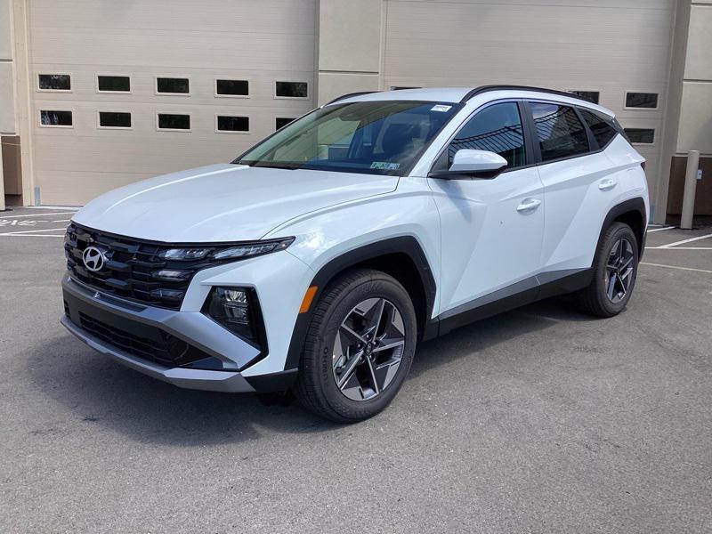 2025 Hyundai Tucson SEL photo 3