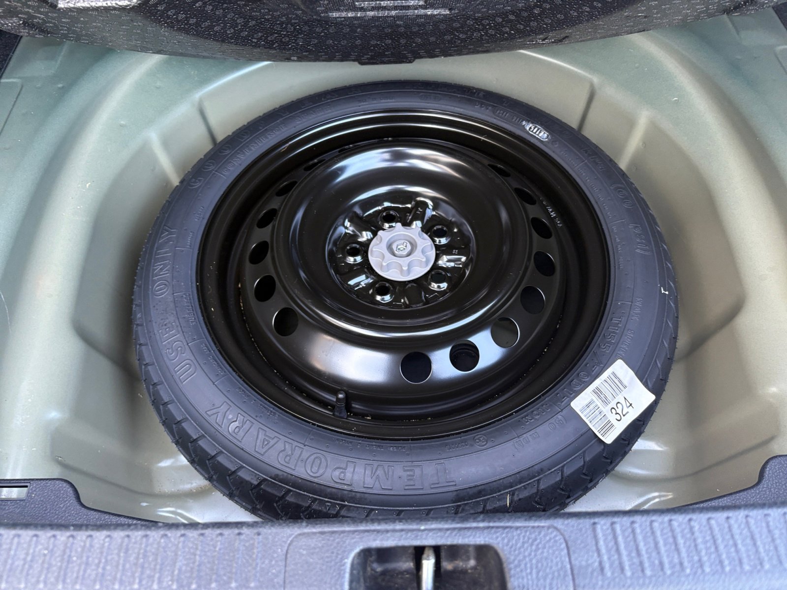 2018 Toyota Camry L photo 41