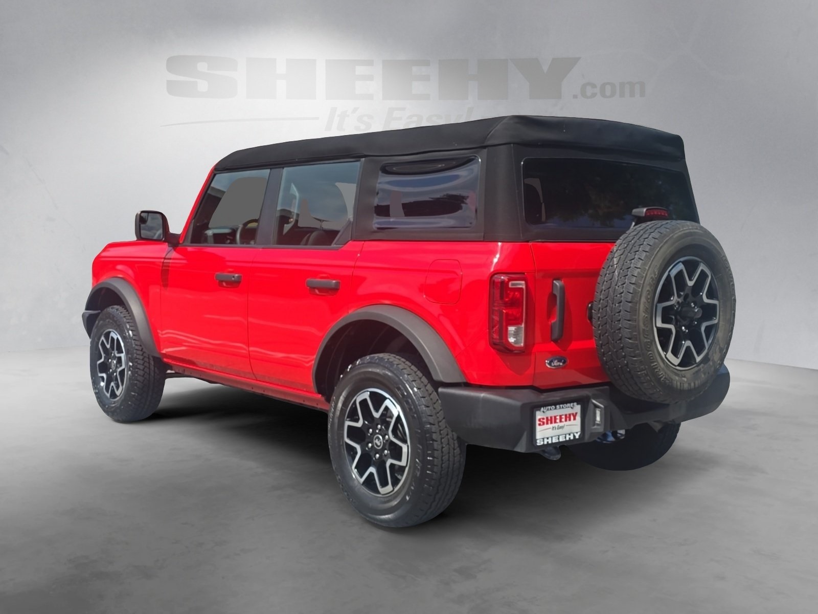 2023 Ford Bronco Base photo 3