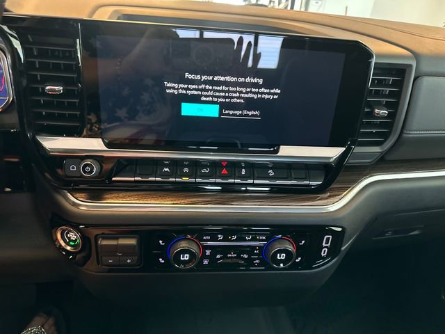 2025 Chevrolet Silverado 1500 LT photo 17