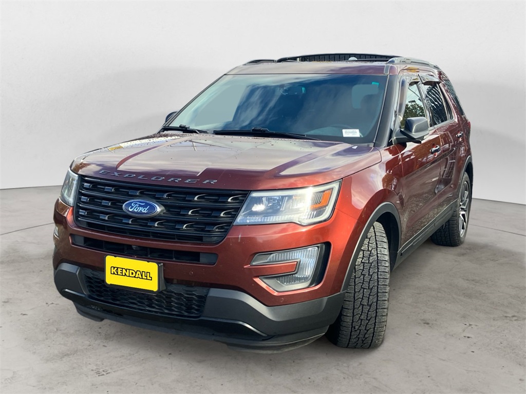 2016 Ford Explorer Sport's photo