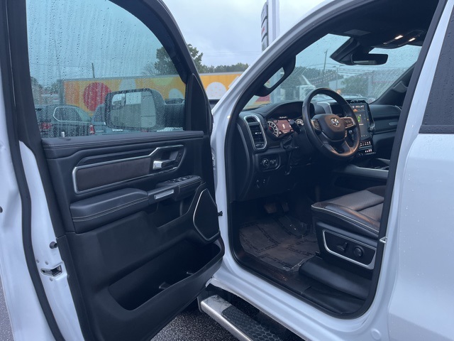 2023 Ram 1500 Laramie photo 2