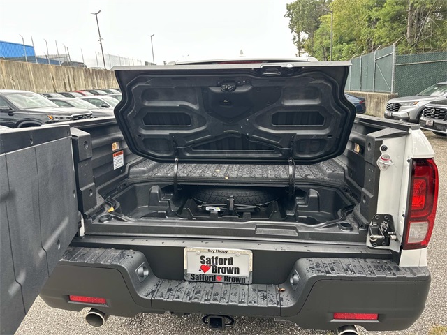 2025 Honda Ridgeline RTL photo 3