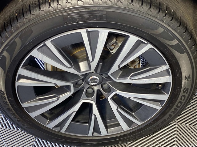 2022 Volvo XC90 T6 Momentum photo 27