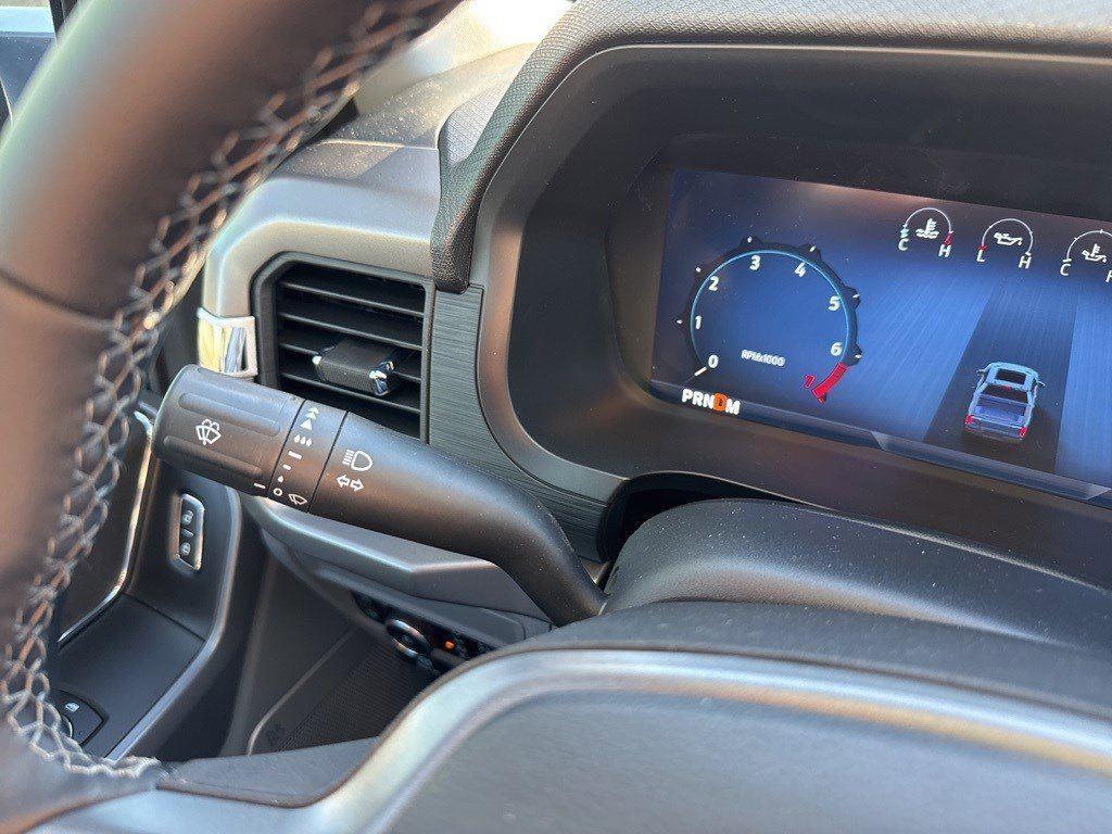 2025 Ford F-150 XLT photo 28