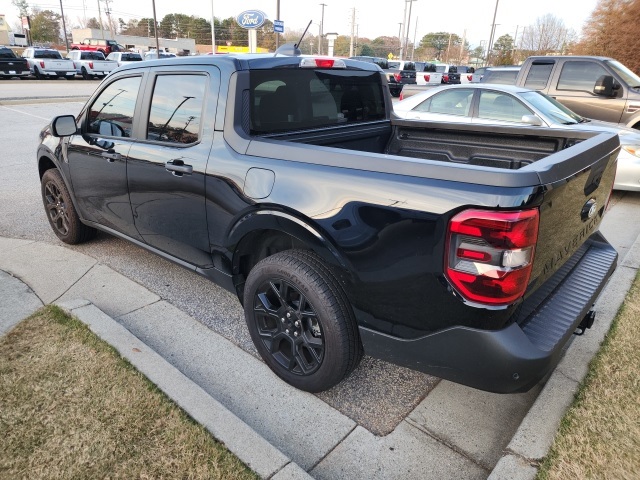 2025 Ford Maverick XLT photo 3