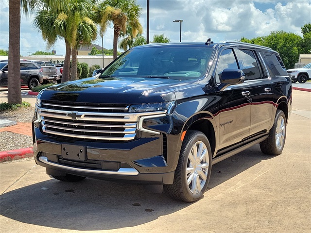 2024 Chevrolet Suburban High Country photo 3