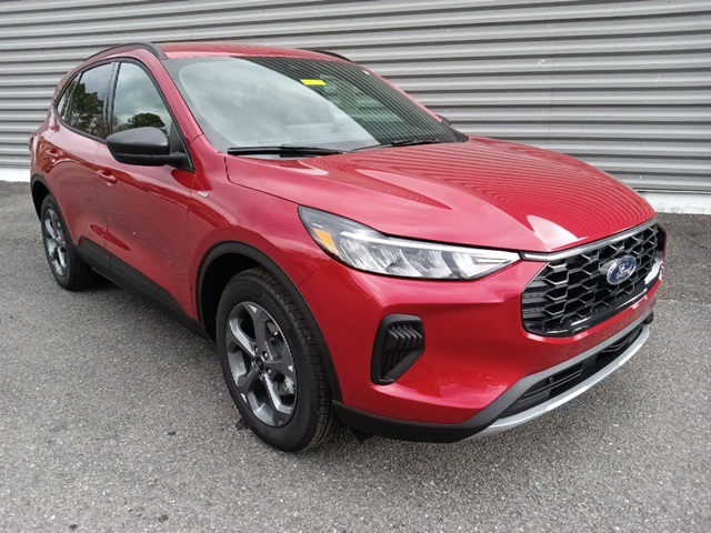 2026 Ford Escape ST-Line's photo
