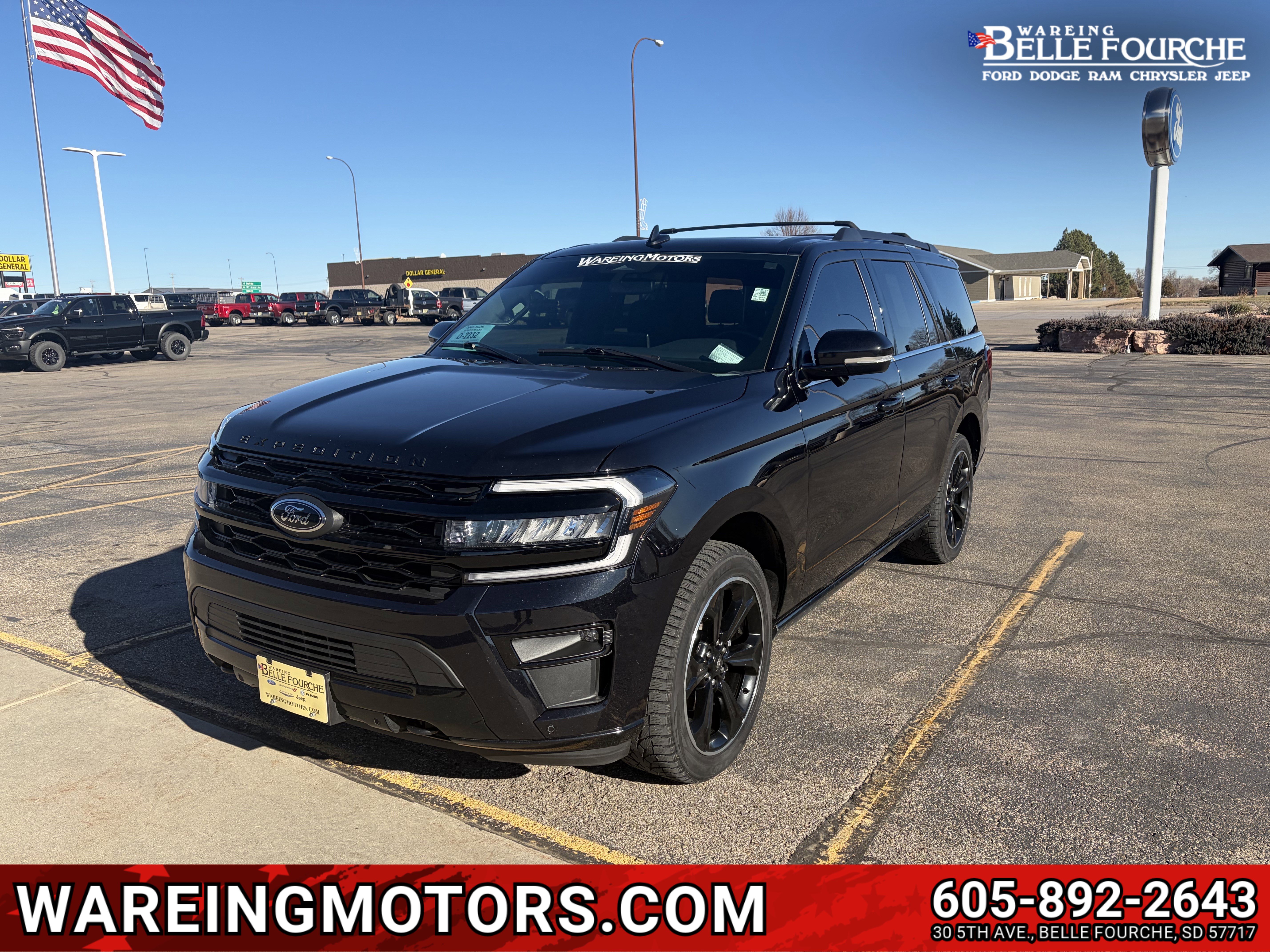 2023 Ford Expedition Limited's photo