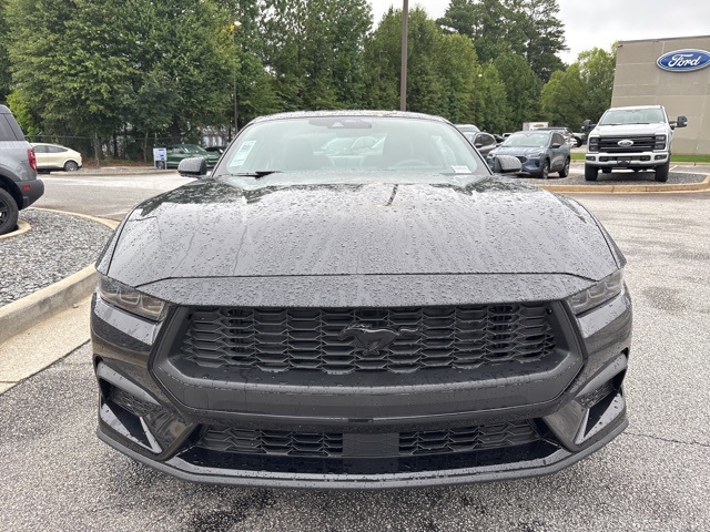 2025 Ford Mustang EcoBoost photo 3