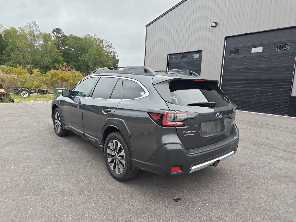 2024 Subaru Outback Limited photo 4