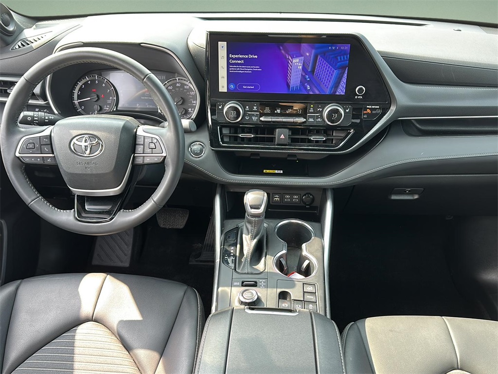 2023 Toyota Highlander XSE photo 8