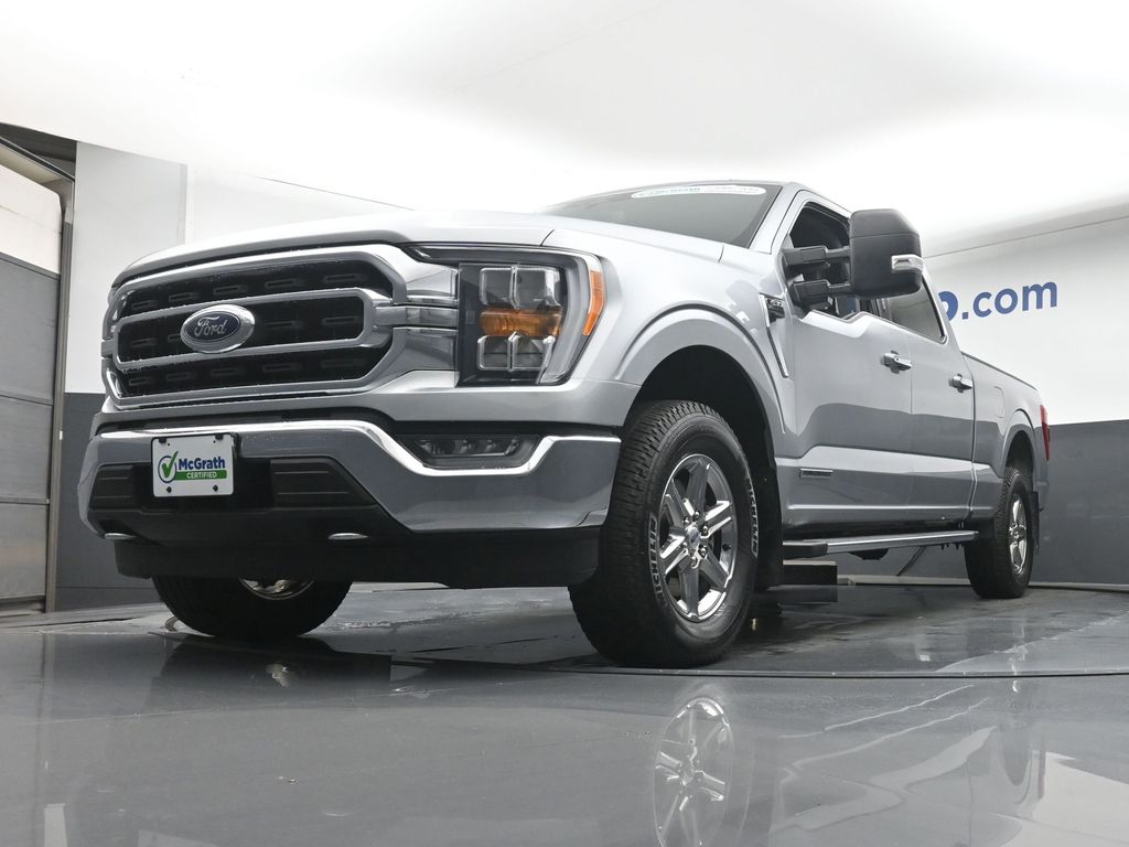 2021 Ford F-150 XLT photo 4