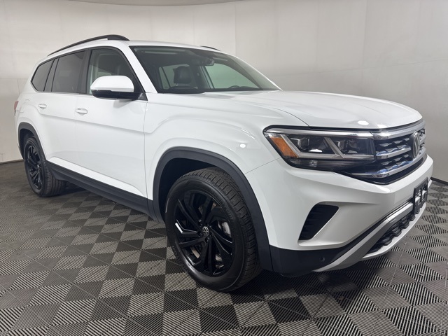 2023 Volkswagen Atlas SE w/Tech's photo