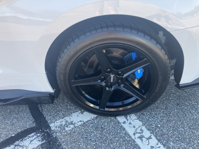 2020 Ford Mustang EcoBoost photo 9