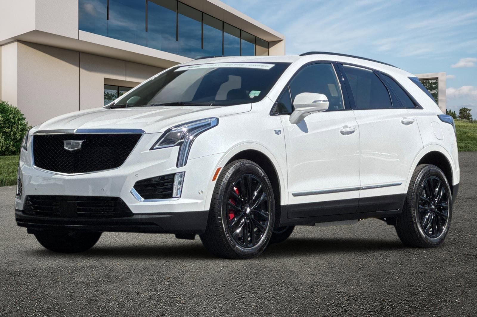 2023 Cadillac XT5 Sport photo 7