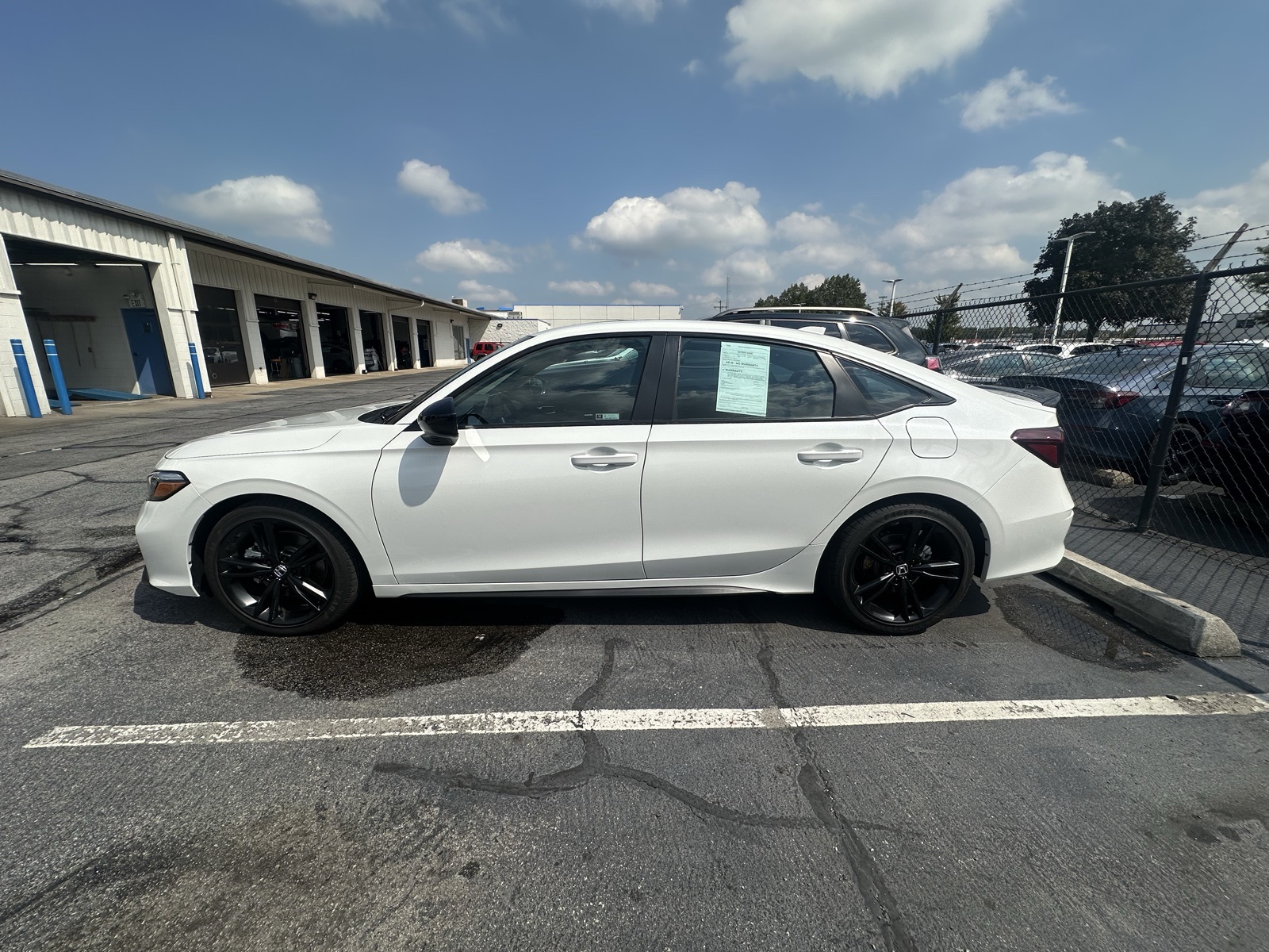 2025 Honda Civic Si photo 2