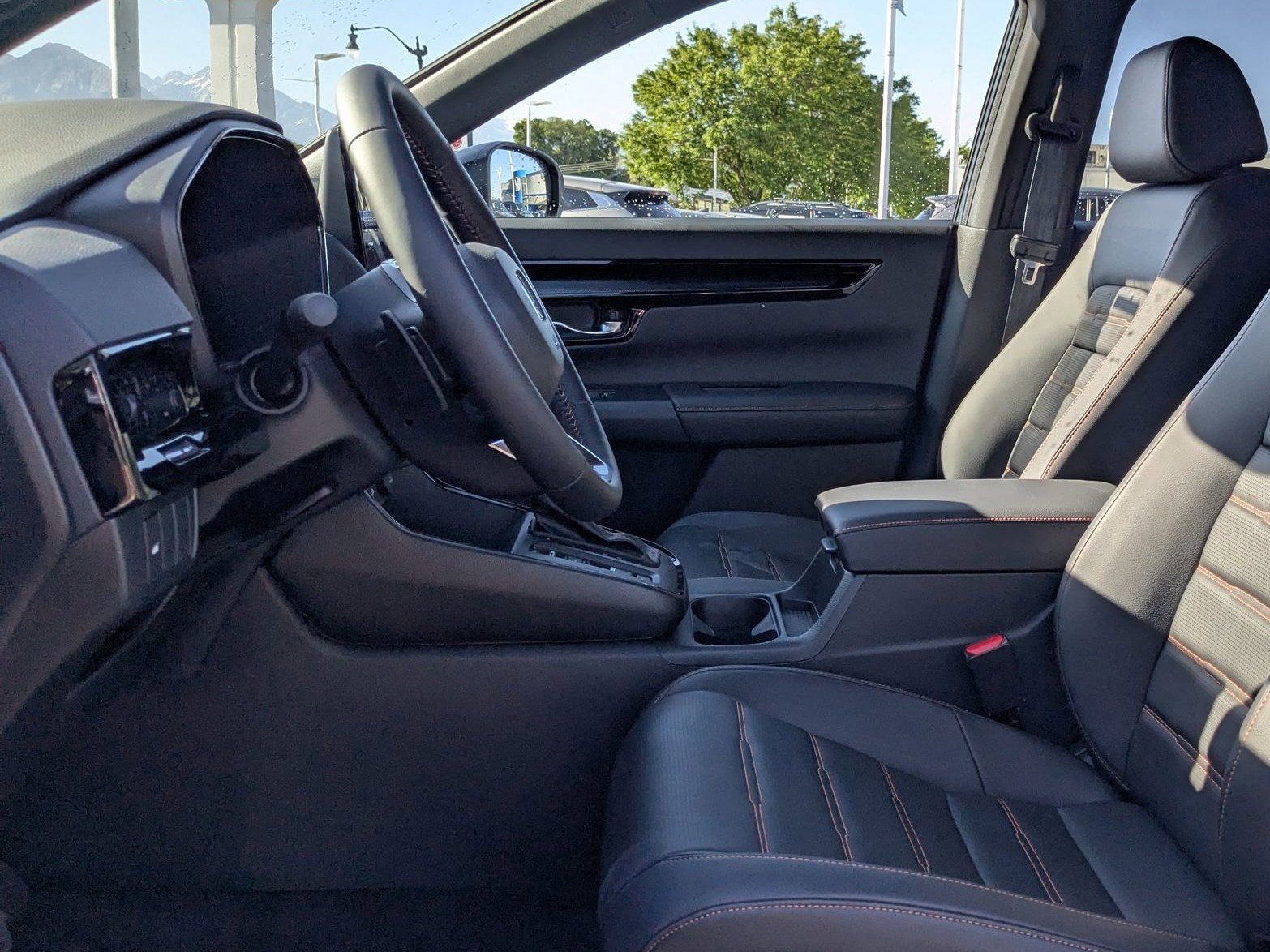 2026 Honda CR-V Hybrid Sport Touring photo 14