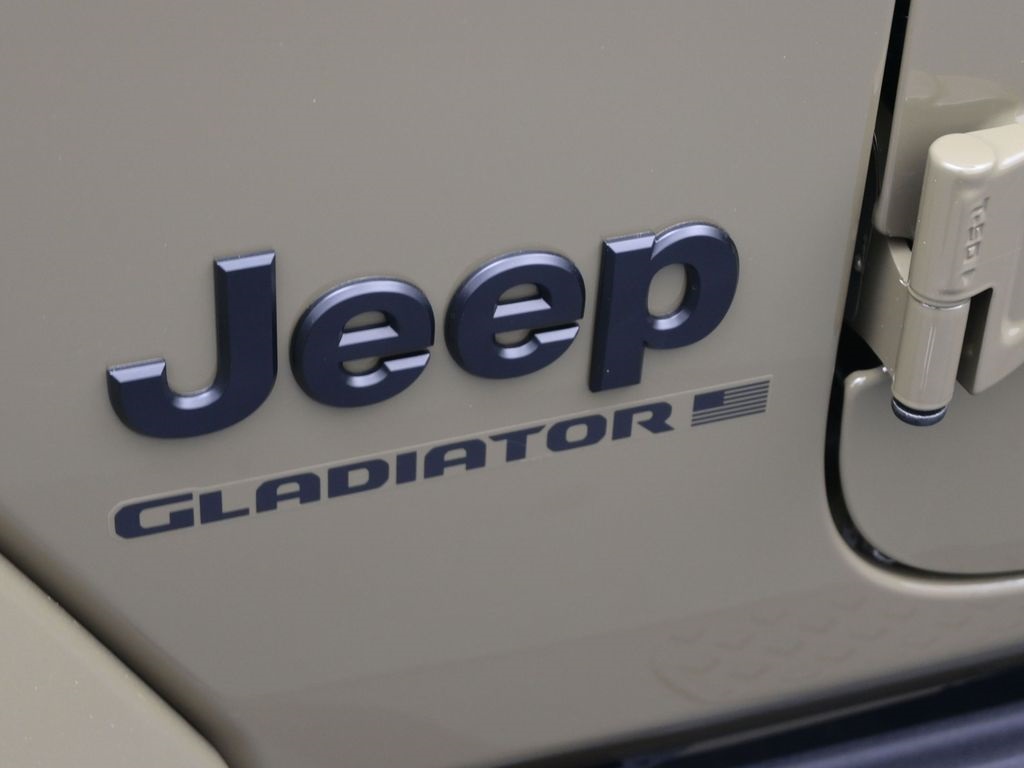 2025 Jeep Gladiator Texas Trail photo 19