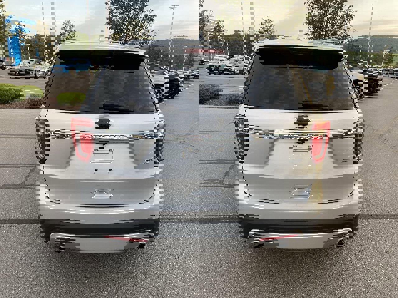 2017 Ford Explorer Base photo 6