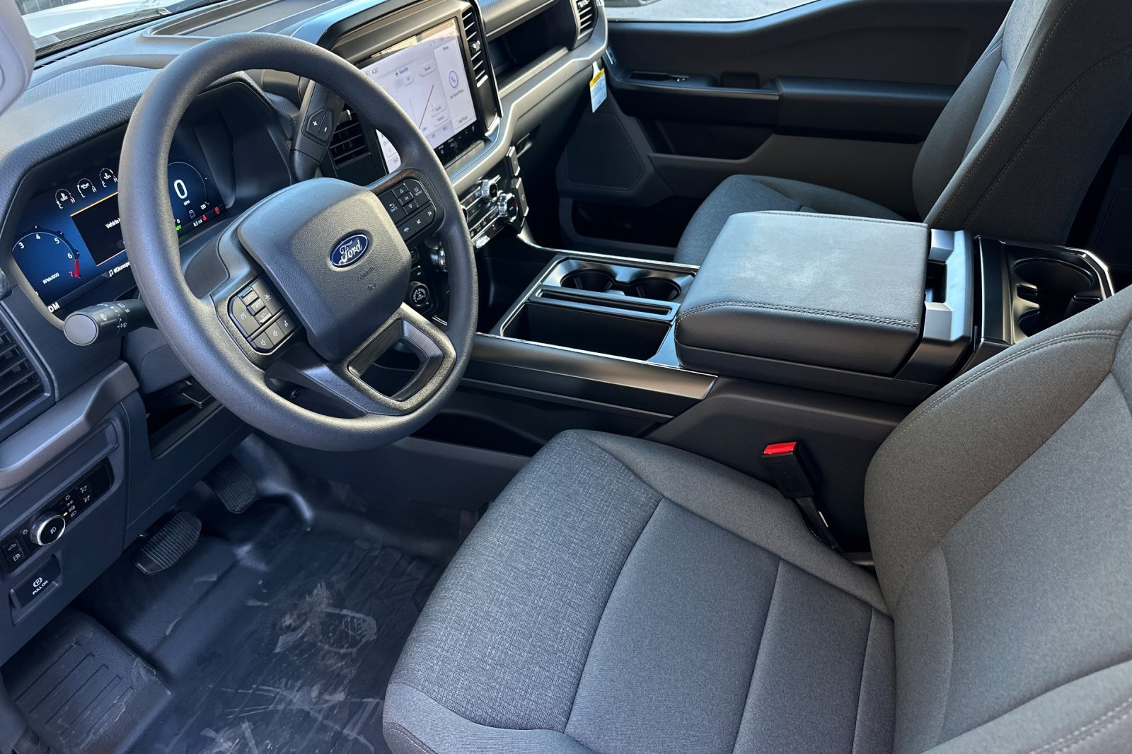 2025 Ford F-150 XL photo 8