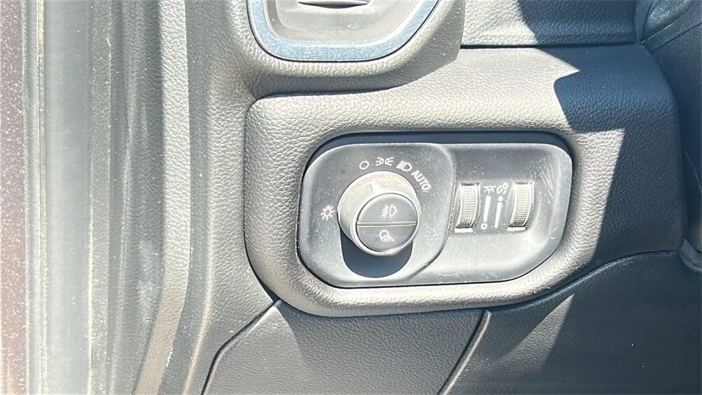 2025 Ram 2500 Laramie photo 20