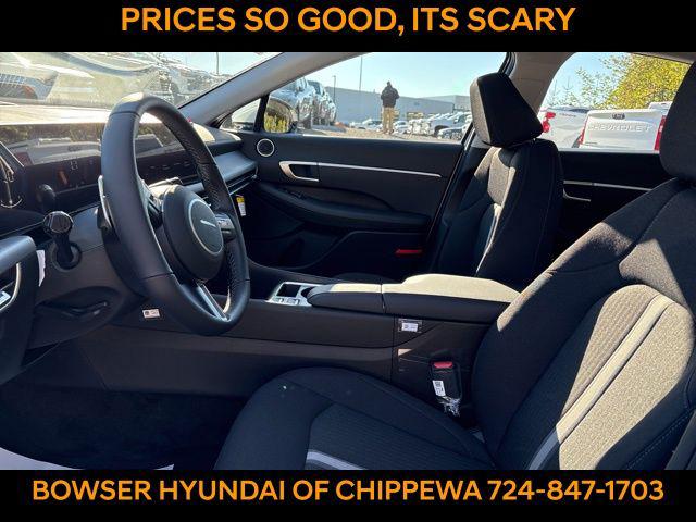 2026 Hyundai Sonata SEL Sport photo 4