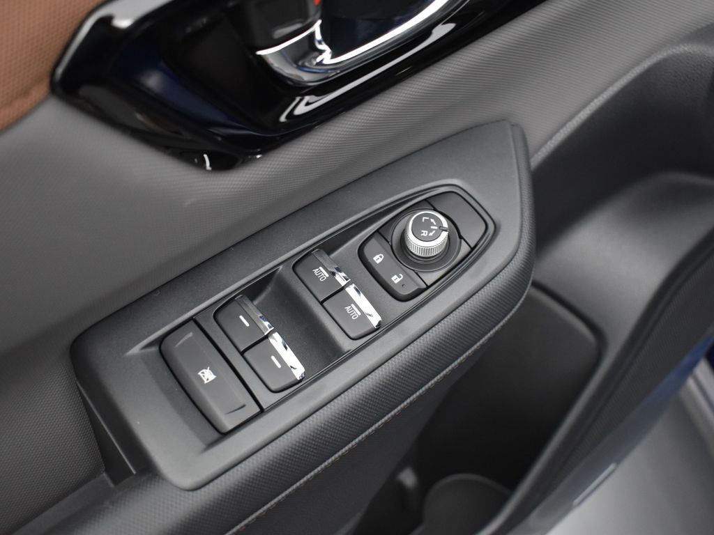 2025 Subaru Forester Sport photo 7