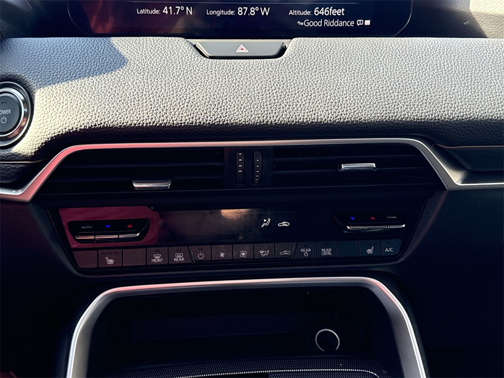 2024 Mazda CX-90 Plug-in Hybrid Preferred photo 18
