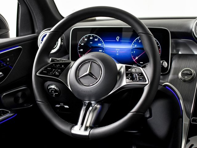 2026 Mercedes Benz GLC 300 photo 13