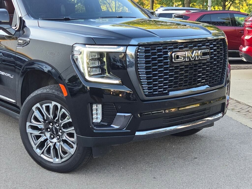 2023 Gmc Yukon XL Denali Ultimate photo 2