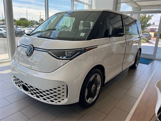 2025 Volkswagen ID. Buzz Pro S photo 3