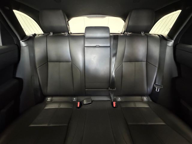 2025 Land Rover Range Rover Velar SE photo 2