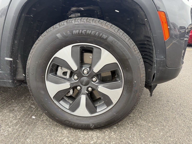 2024 Jeep Grand Cherokee Limited 4xe photo 4