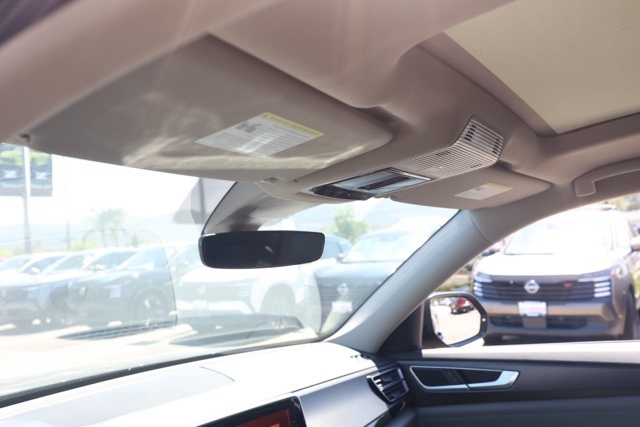 2024 Volkswagen Atlas Peak Edition SEL photo 11