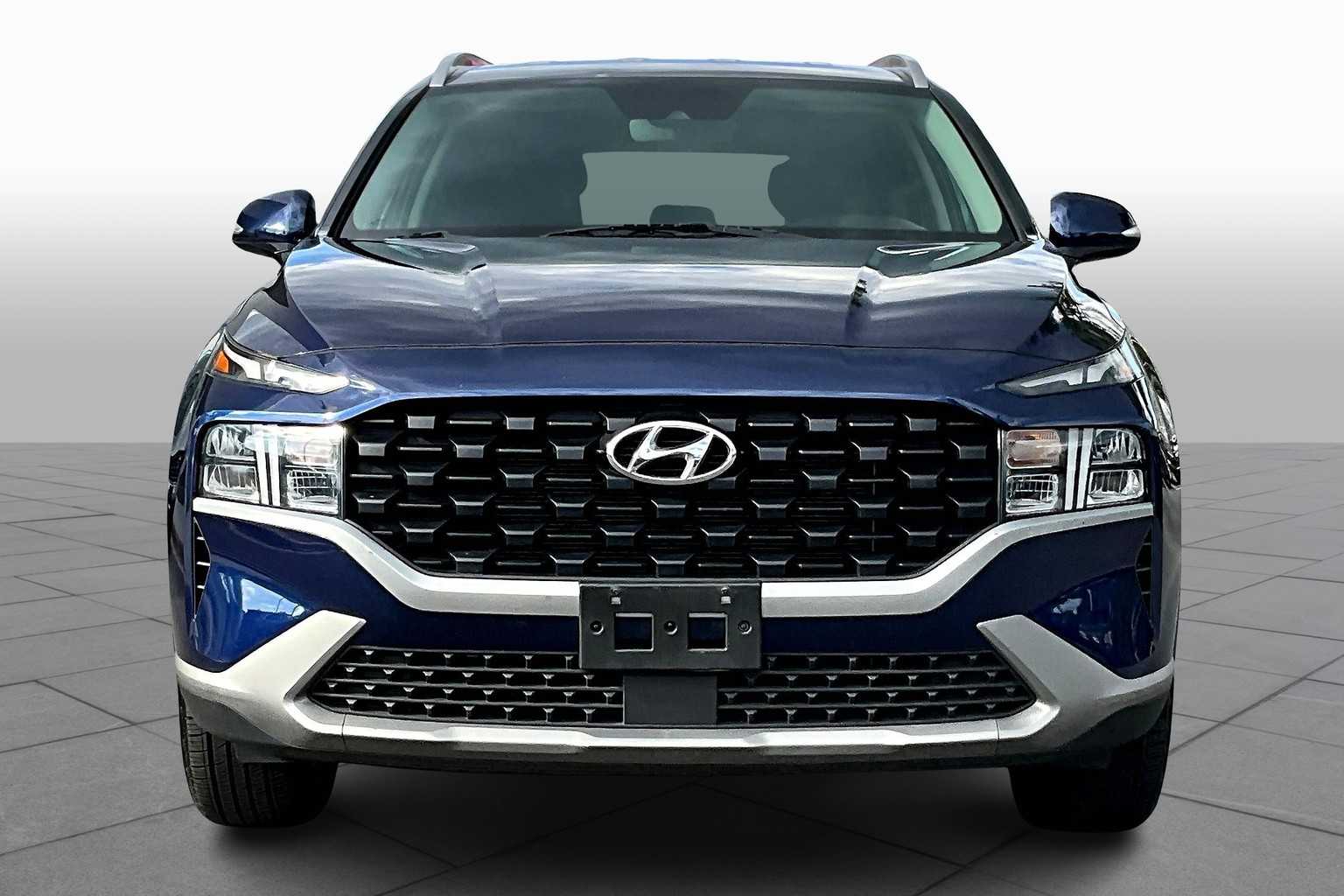 2023 Hyundai Santa Fe SEL photo 3
