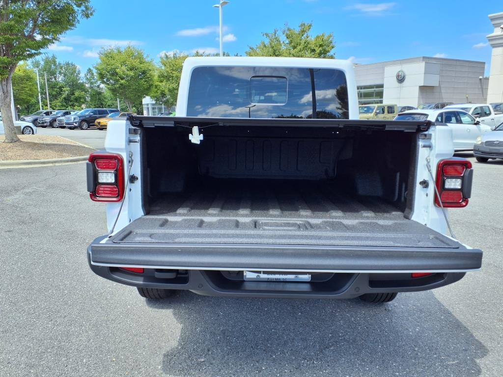 2025 Jeep Gladiator Sport S photo 20
