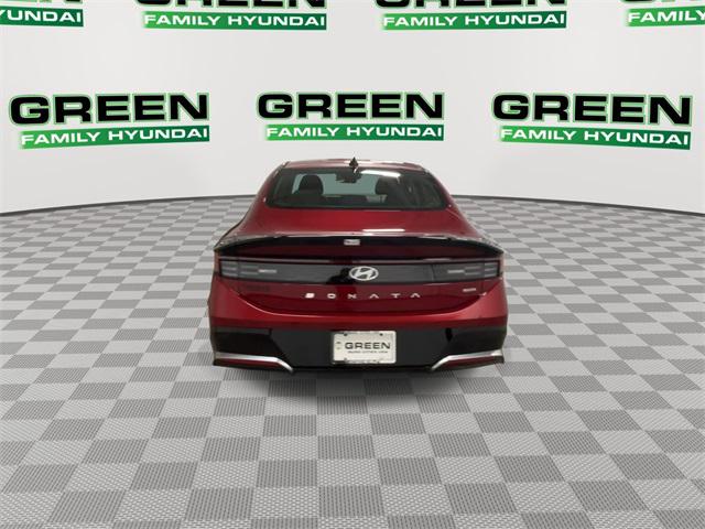 2026 Hyundai Sonata SEL Sport photo 18