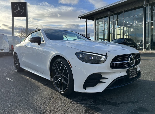 2023 Mercedes-Benz E-Class E450's photo