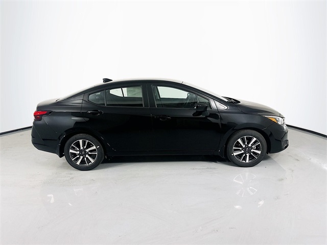2025 Nissan Versa SV photo 8