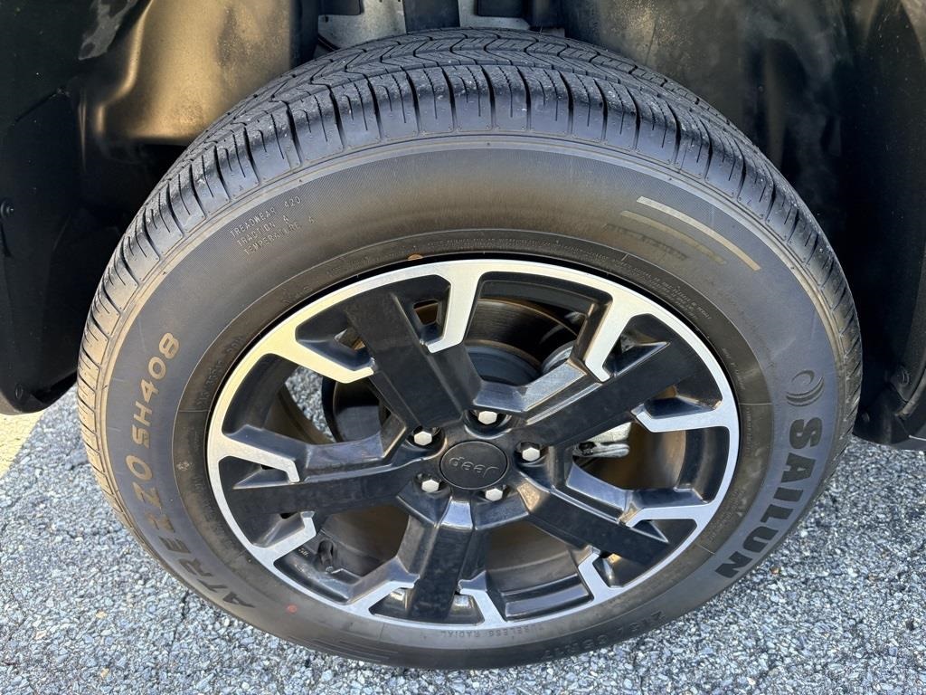 2023 Jeep Renegade Latitude photo 4