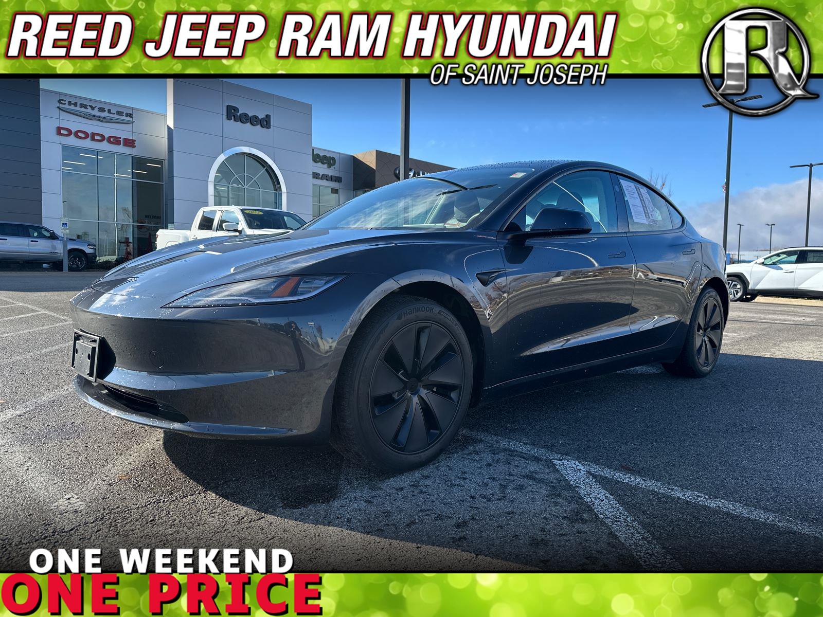 2025 Tesla Model 3 Performance's photo