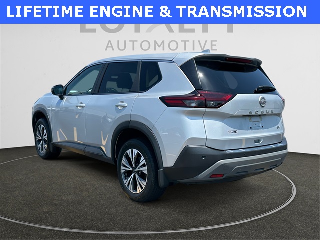 2023 Nissan Rogue SV photo 3