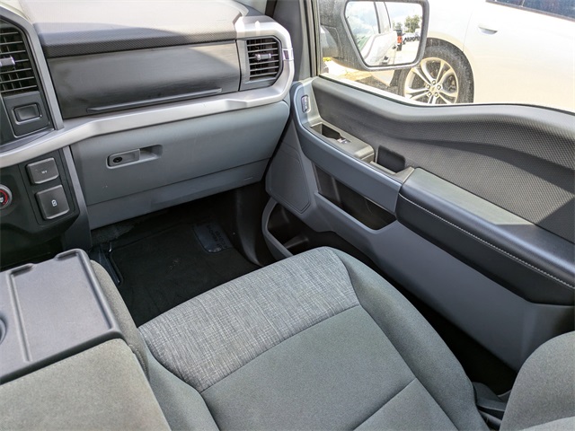 2023 Ford F-150 XLT photo 16