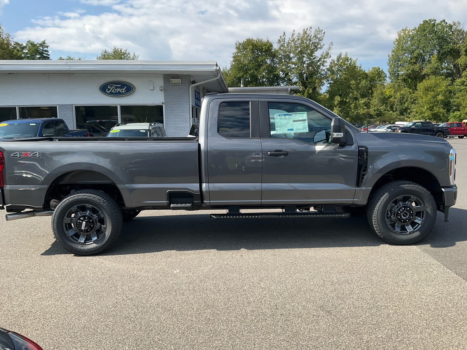 2026 Ford F-350 XL photo 2