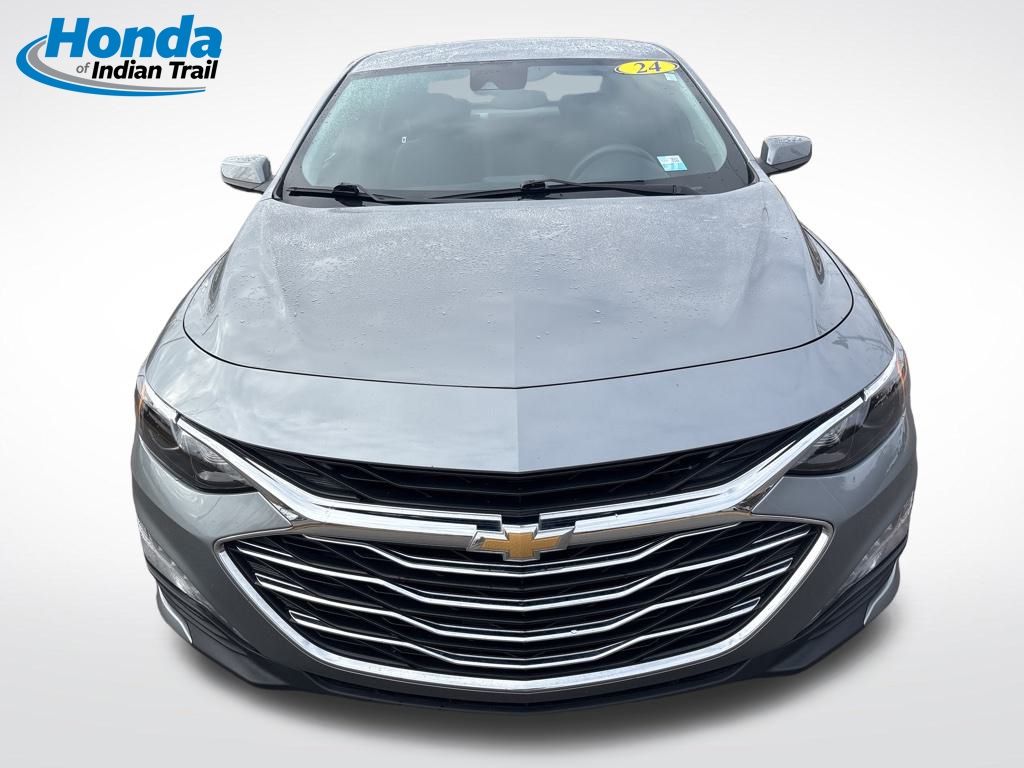 2024 Chevrolet Malibu 1LT photo 2