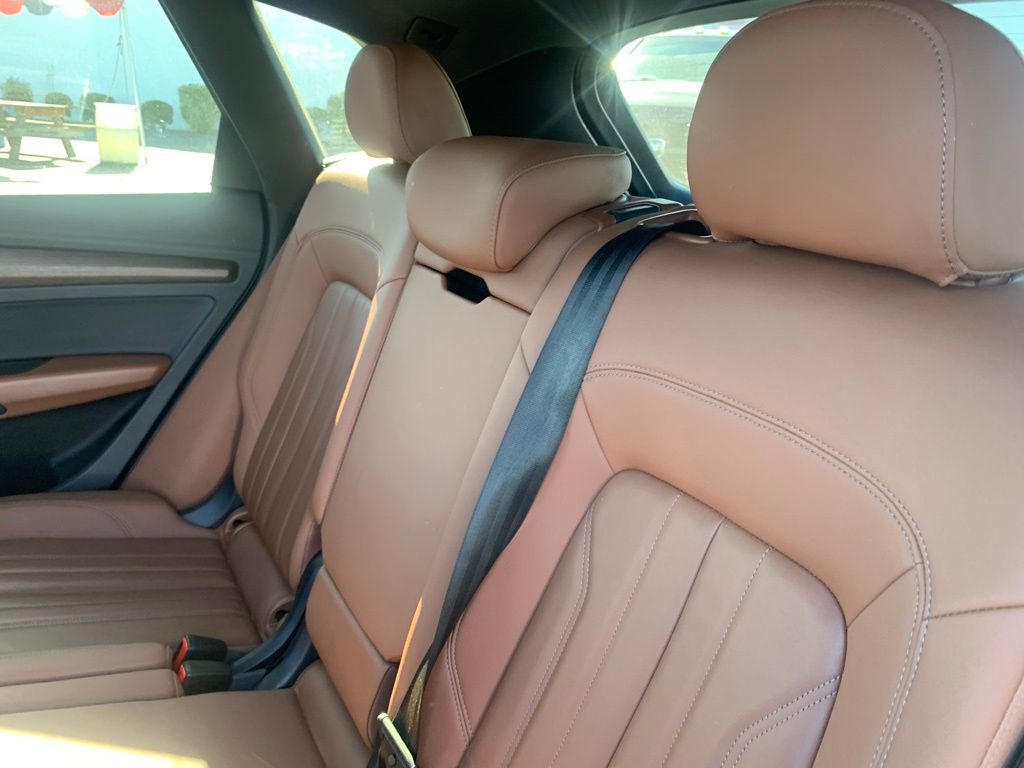 2021 Audi Q5 Premium 45 TFSI photo 7