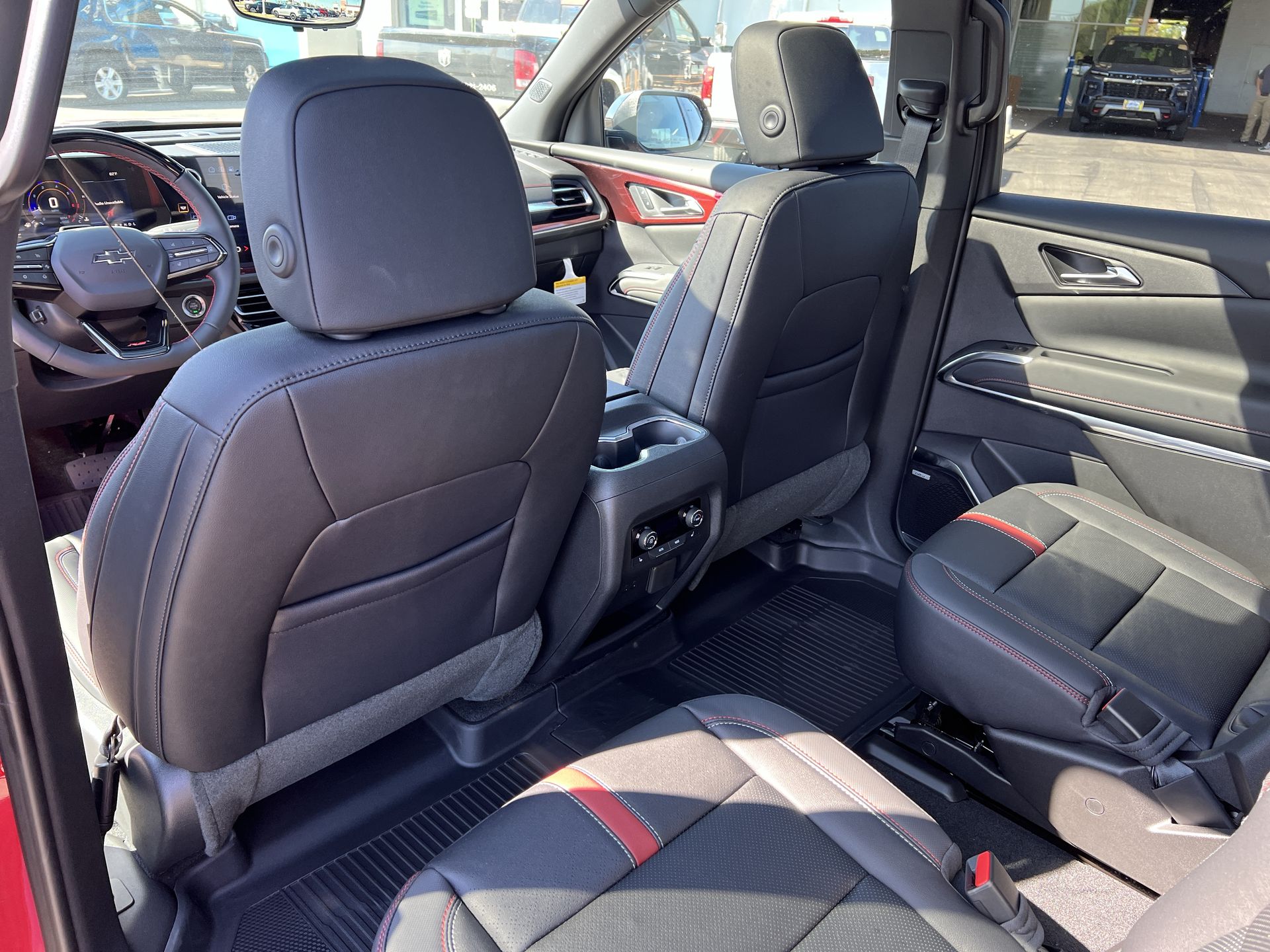 2026 Chevrolet Traverse RS photo 10