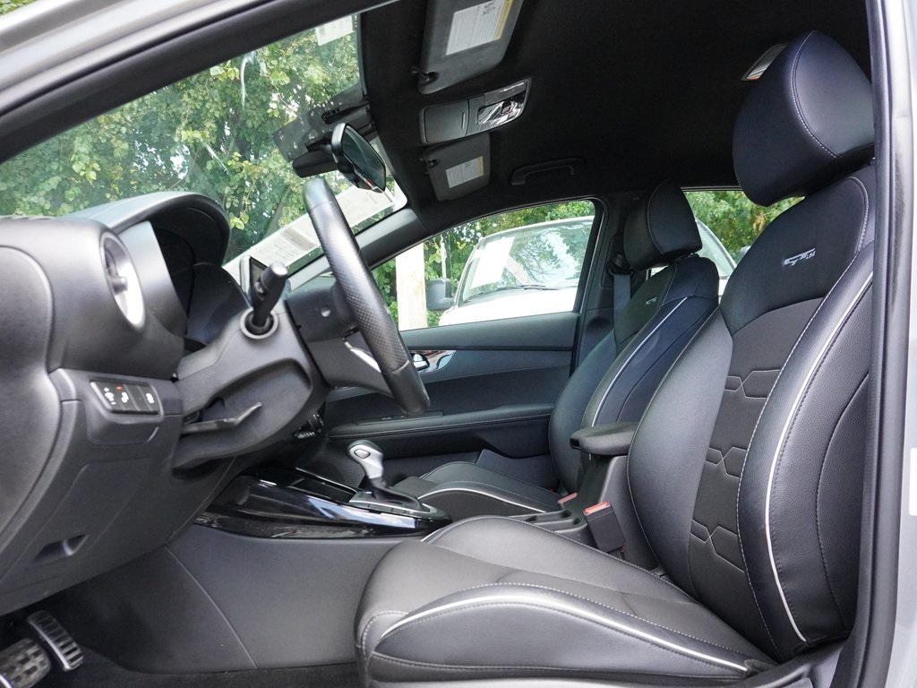 2023 Kia Forte GT-Line photo 30