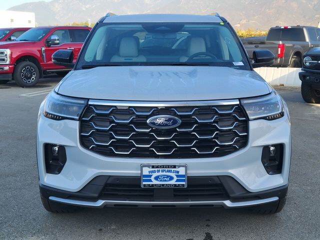 2026 Ford Explorer Platinum photo 4